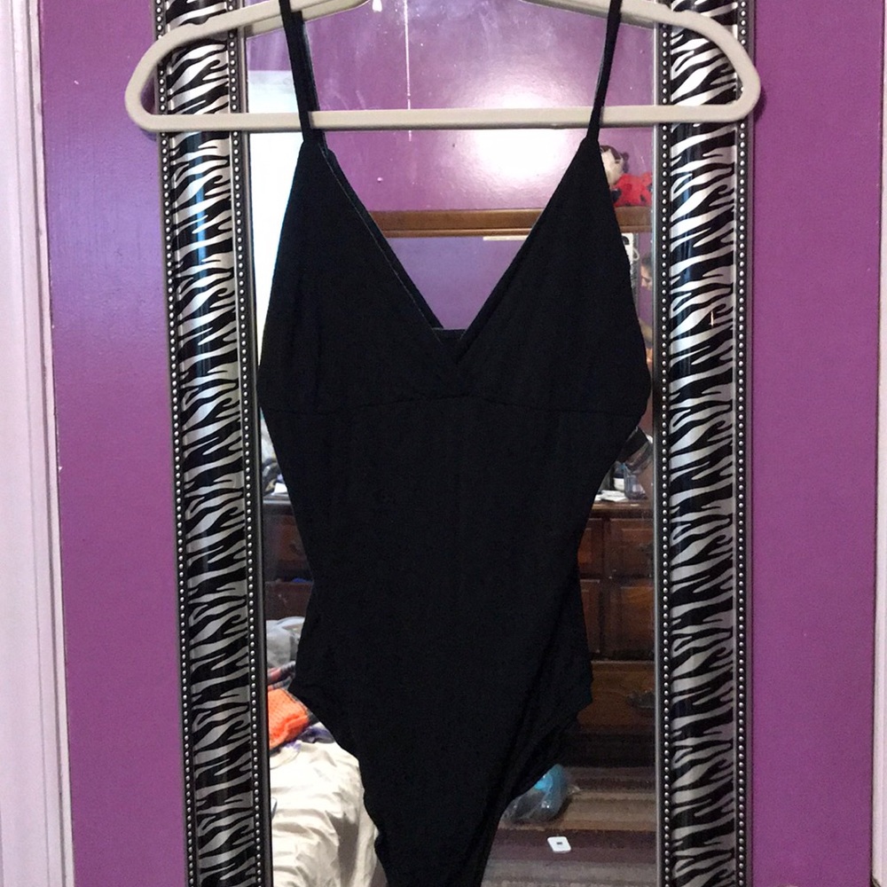 AE black bodysuit
